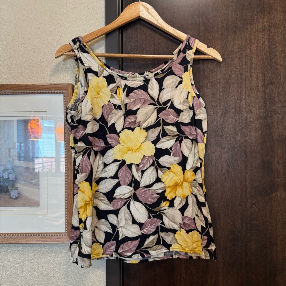 Vintage Tommy Bahama 100% Silk Beach Florals Sleeveless Top
